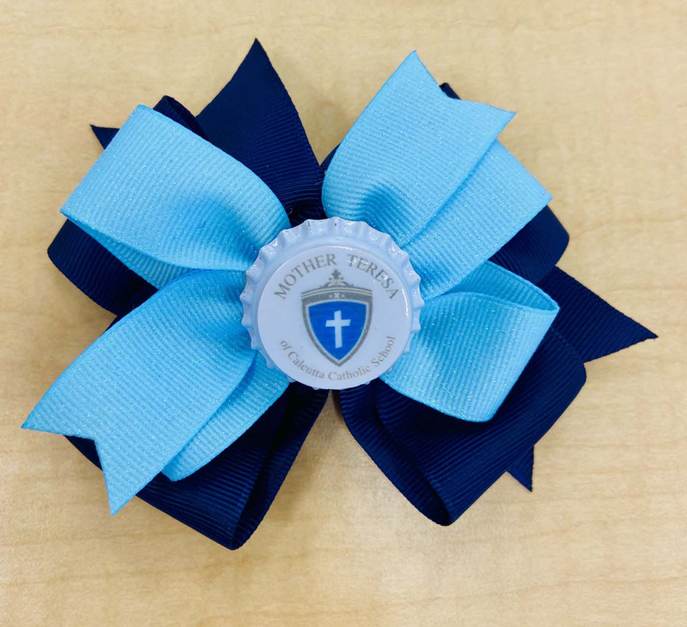 Double Ribbon Bow – Light Blue/ Navy with Bottle Cap – Mother
